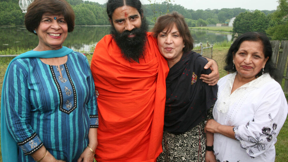 2 A – Baba Ram Dev with Pam Kwatra, Meena Bagga, and Mona Chodha