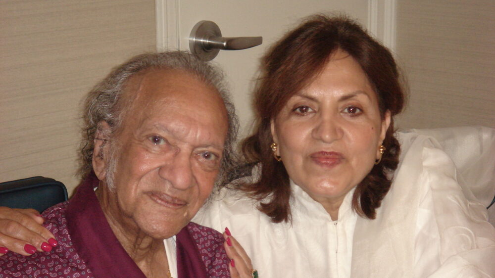 1 B – Legendary Ravi Shankar Jee with Pam Kwatra_