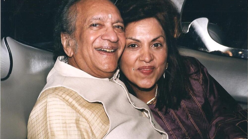 1 B – Legendary Ravi Shankar Jee with Pam Kwatra_(1)