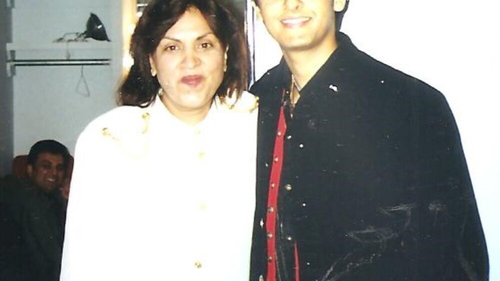 Pam Kwatra with Sonu Nigam